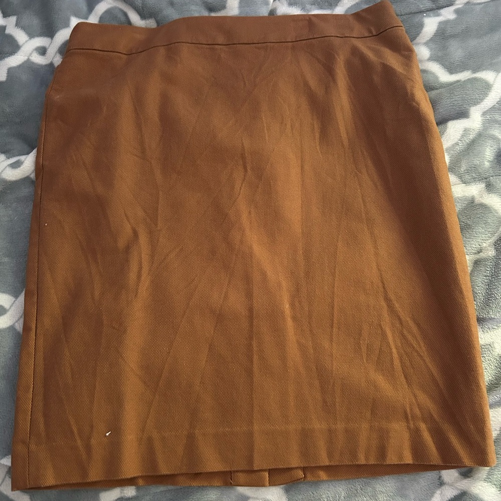brown skirt from the brand LOFT